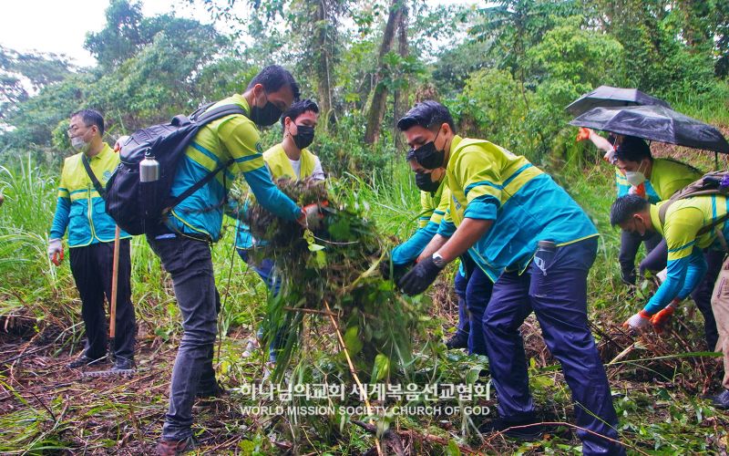 파일:필리핀 케손시티 외 ASEZ WAO-Mother’s Forest.jpg