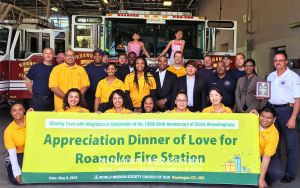 미국 워싱턴D.C. 하나님의 교회-사랑의 도시락 배달.jpg