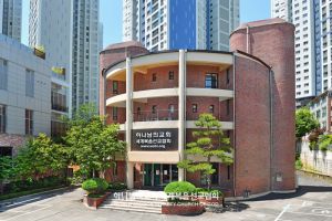 용인수지 하나님의 교회.jpg