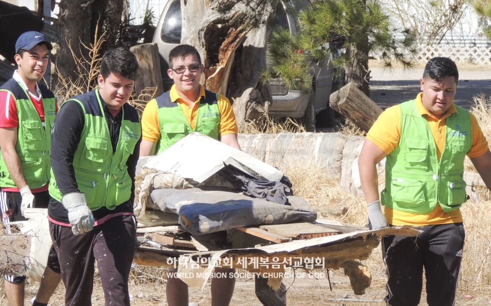 소코로 지역 어르신 가정 청소 봉사