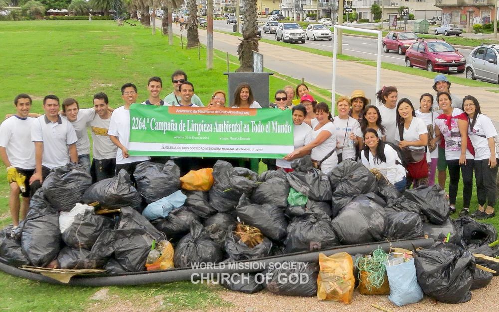 전 세계 제2264차 지구환경정화운동(에스타카다 해변)