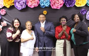 미국 IL 시카고교회 가족감사의날.jpg