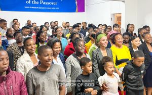 남아프리카공화국 더반 하나님의 교회 2023유월절.jpg